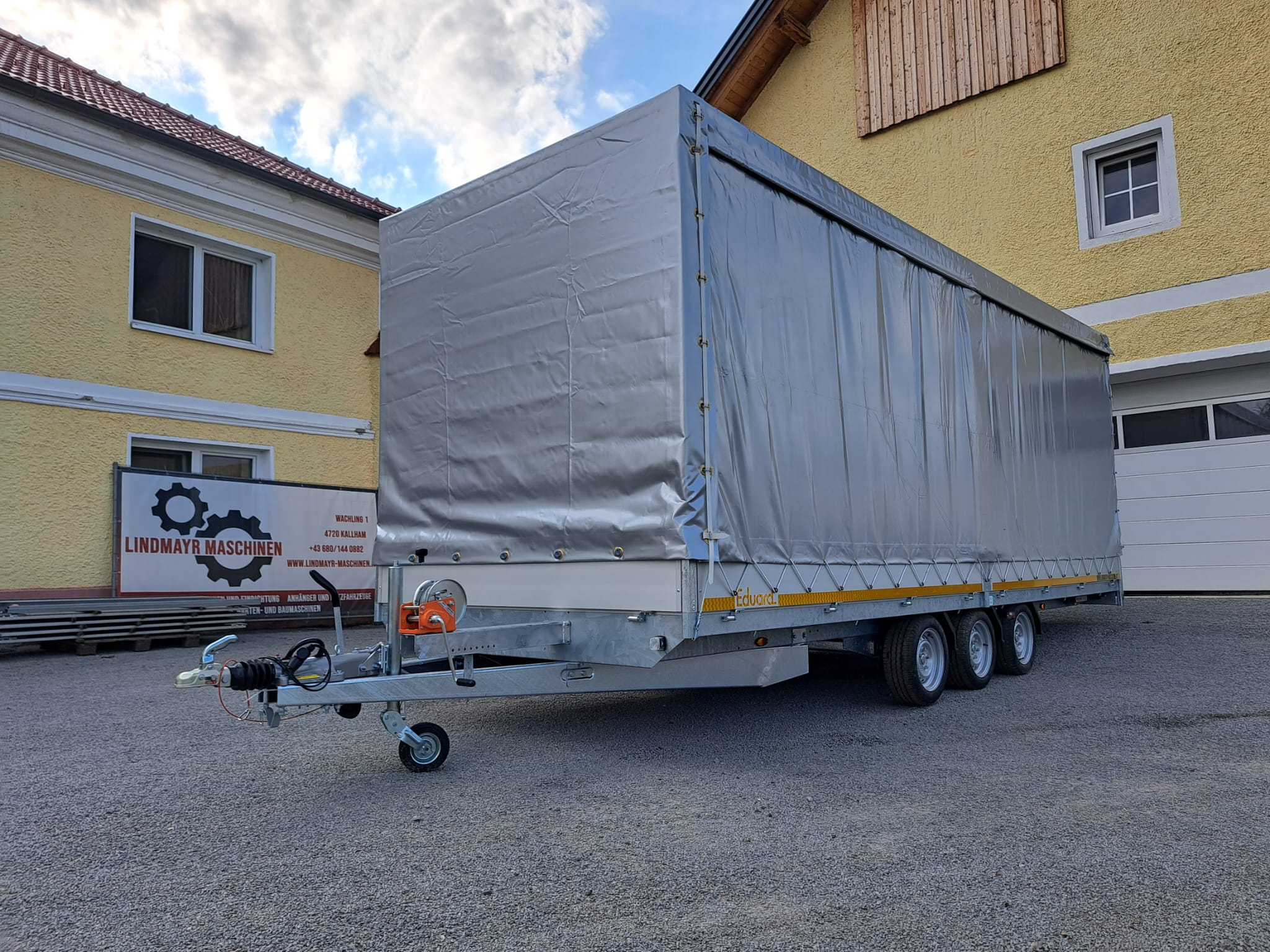 3ce285d7-47d1-463a-8bc1-3fc2b25bcbc7