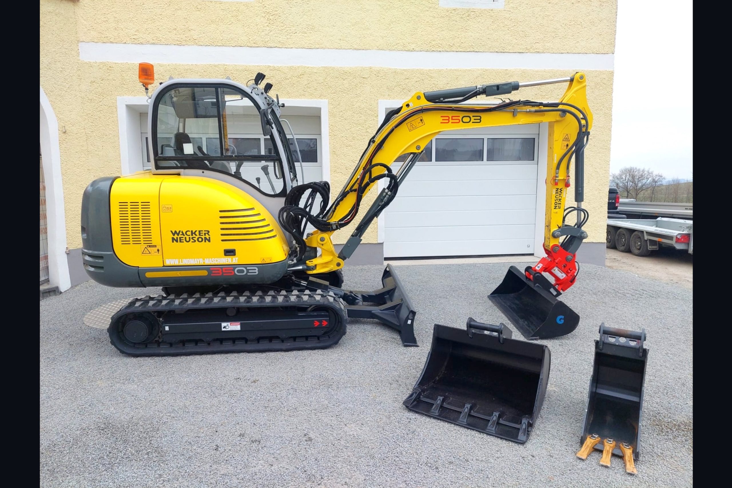 A83F3614-580A-4835-B487-428061107EF8